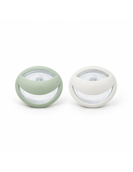 Lot de 2 sucettes NUK MommyFeel en silicone 0–9 mois — vert et blanc