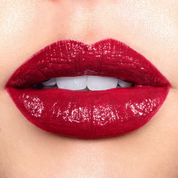 Rouge à lèvres super lustrous n°745 - revlon
